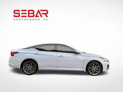 2023 Nissan Altima SR VC-Turbo FWD