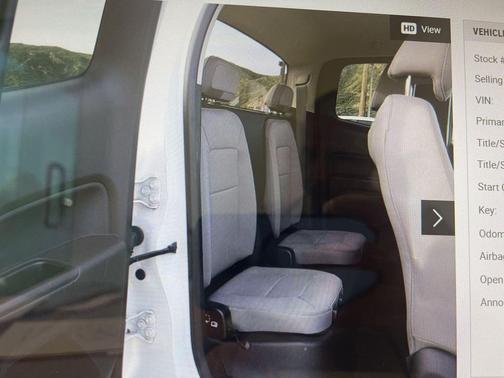 Summit White 2017 Chevrolet Colorado WT