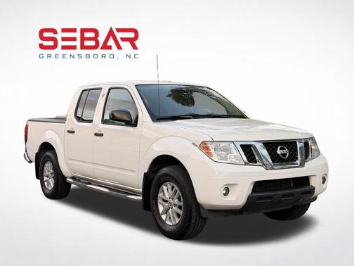 Glacier White 2018 Nissan Frontier SV