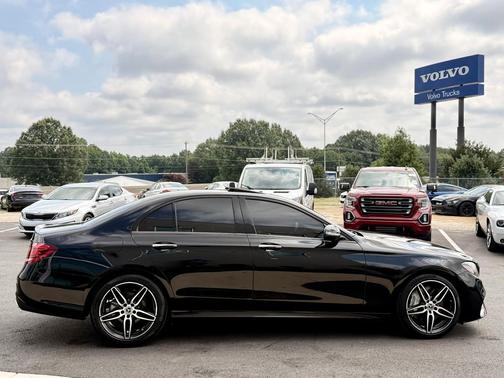 2019 Mercedes-Benz E-Class E 300