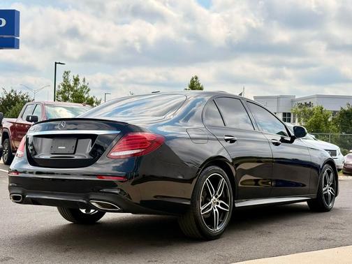2019 Mercedes-Benz E-Class E 300