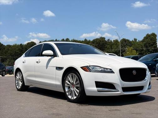 2020 Jaguar XF 25t Prestige RWD Automatic