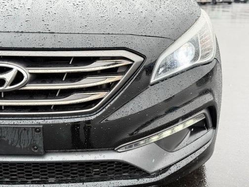 2016 Hyundai SONATA Limited
