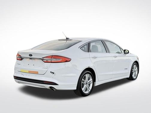 2018 Ford Fusion Hybrid SE