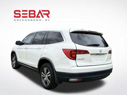 White Diamond Pearl 2017 Honda Pilot EX-L