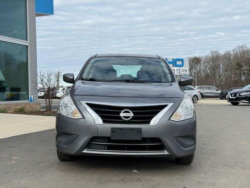 2018 Nissan Versa 1.6 S