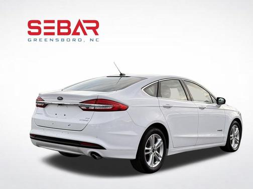 Oxford White 2018 Ford Fusion Hybrid SE