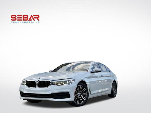2019 BMW 540 540i