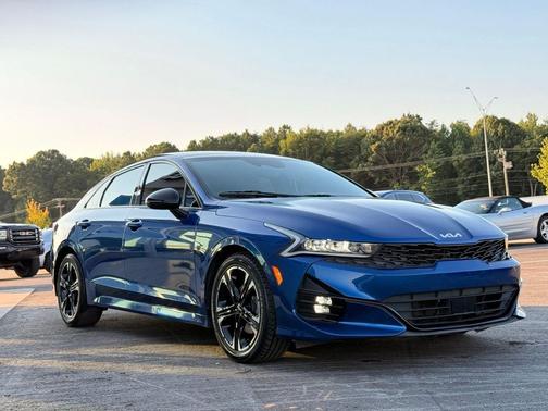 2022 Kia K5 GT-Line