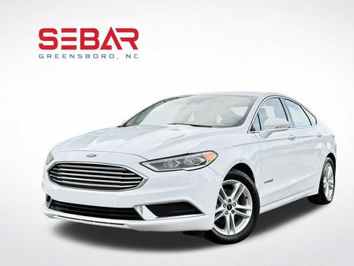 Oxford White 2018 Ford Fusion Hybrid SE