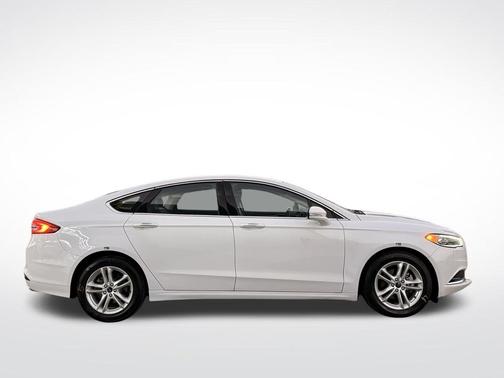 2018 Ford Fusion Hybrid SE
