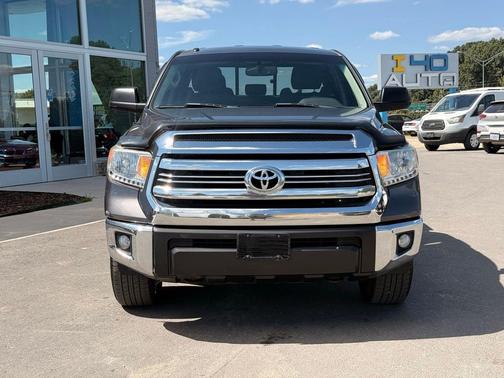 2016 Toyota Tundra SR5