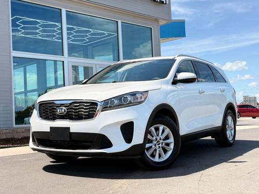2020 Kia Sorento LX