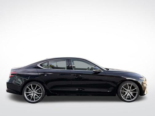 2023 Genesis G70 2.0T AWD
