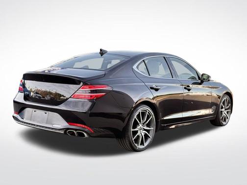 2023 Genesis G70 2.0T AWD