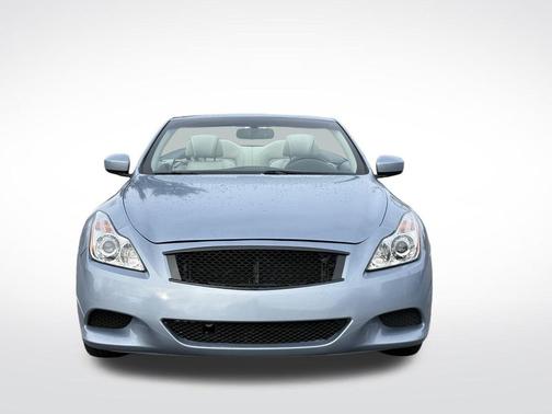 2011 INFINITI G37 Base