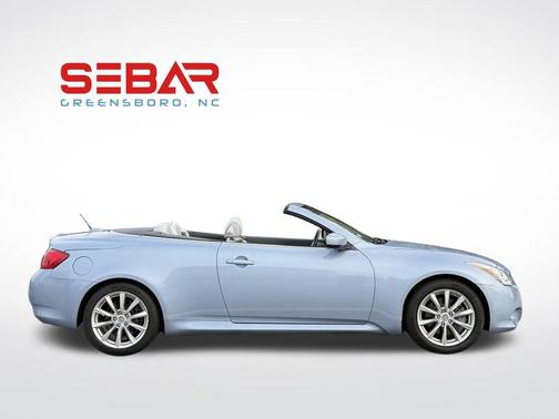 2011 INFINITI G37 Base