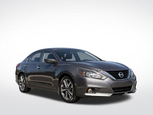 2016 Nissan Altima 3.5 SR
