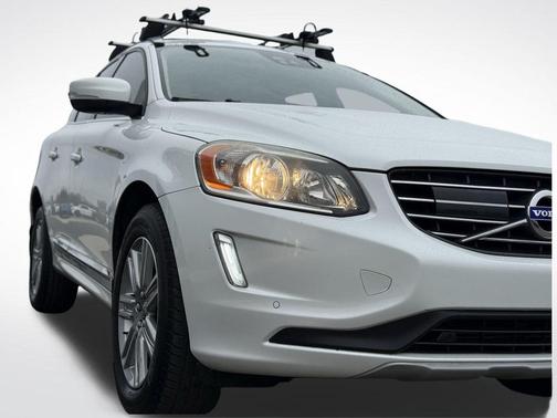 2017 Volvo XC60 T5 Inscription