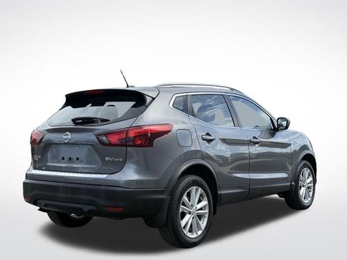 2018 Nissan Rogue Sport SV