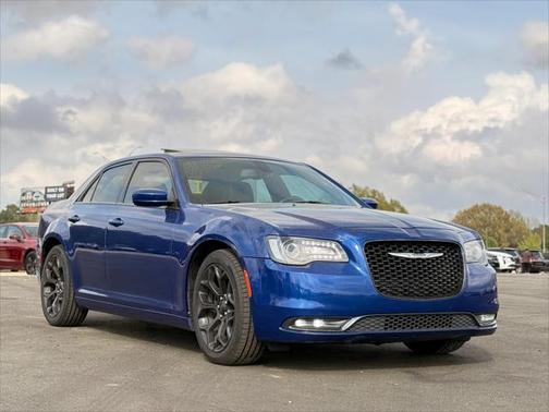 2019 Chrysler 300 S