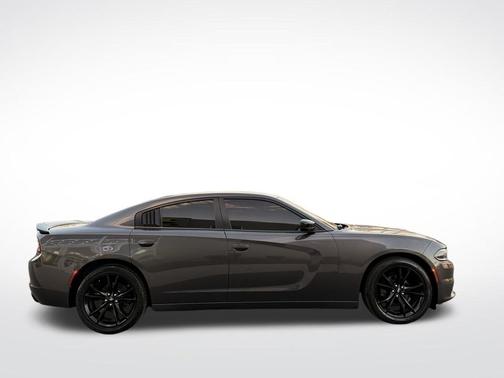 2018 Dodge Charger SXT