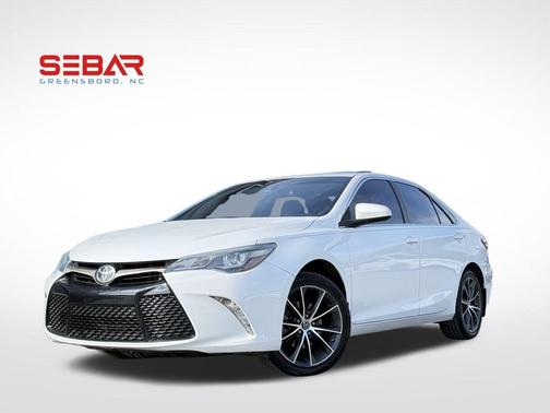 2016 Toyota Camry XSE