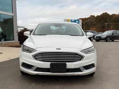2018 Ford Fusion Hybrid SE