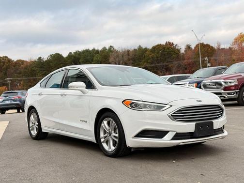 2018 Ford Fusion Hybrid SE