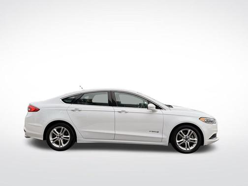 2018 Ford Fusion Hybrid SE