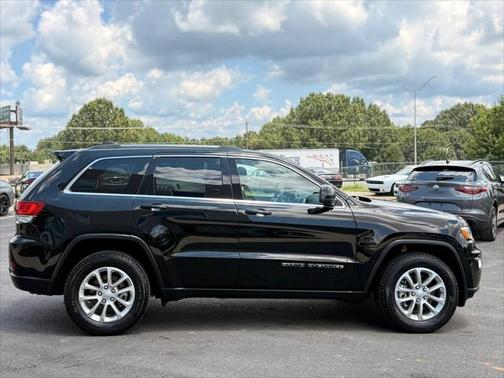 2021 Jeep Grand Cherokee Laredo