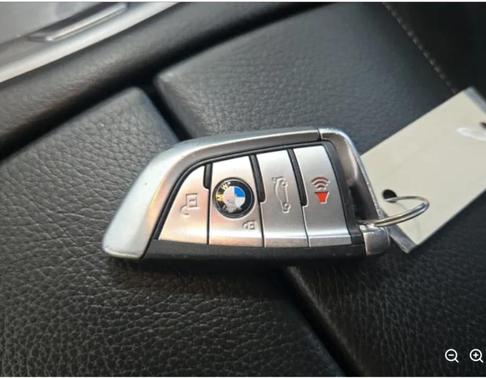 Cashmere Silver Metallic 2019 BMW 740 740i