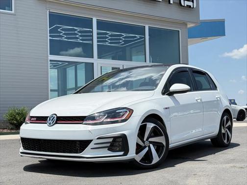 2020 Volkswagen Golf GTI 2.0T SE DSG