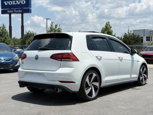 2020 Volkswagen Golf GTI 2.0T SE DSG