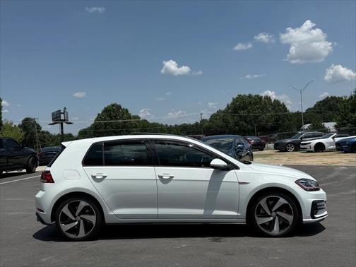 2020 Volkswagen Golf GTI 2.0T SE DSG