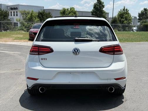 2020 Volkswagen Golf GTI 2.0T SE DSG