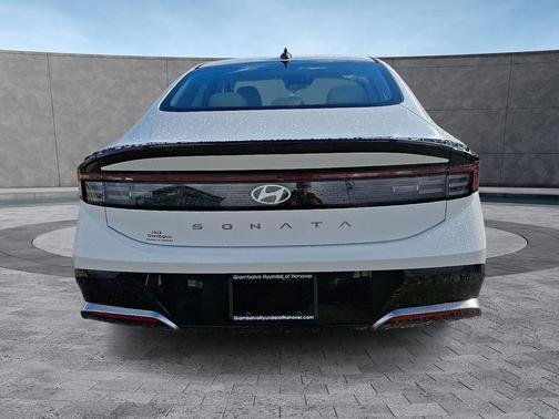 2026 Hyundai SONATA SEL