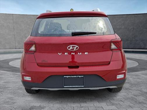 2025 Hyundai VENUE Limited