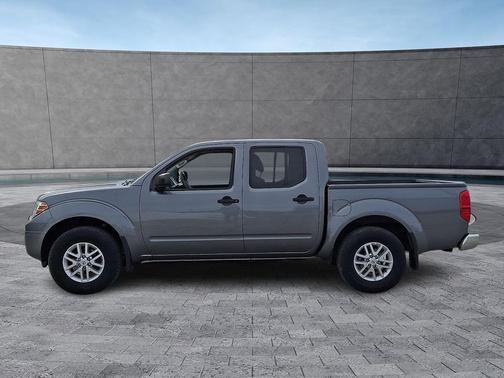 2020 Nissan Frontier SV