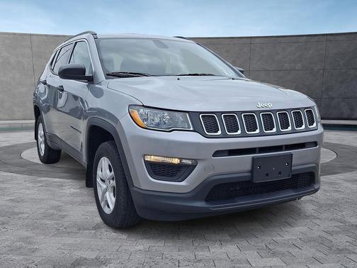Billet Silver Metallic Clearcoat 2019 Jeep Compass Sport