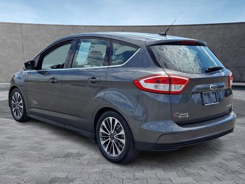 MAGNETIC 2017 Ford C-Max Energi Titanium