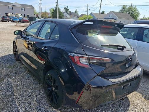 Midnight Black Metallic 2020 Toyota Corolla SE