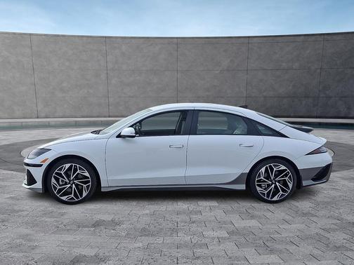 2023 Hyundai IONIQ 6 SEL