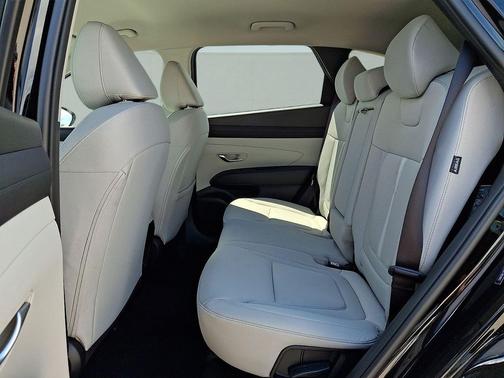 Phantom Black 2026 Hyundai TUCSON SEL