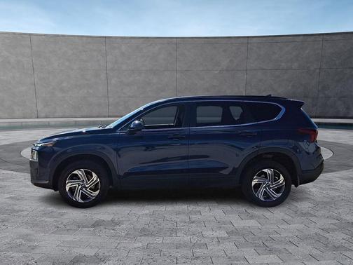 2022 Hyundai SANTA FE SE