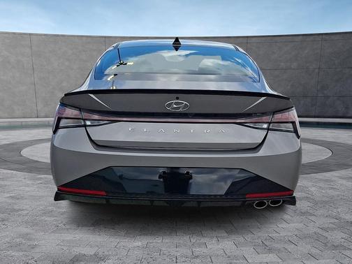 Fluid Metal 2022 Hyundai ELANTRA N Line