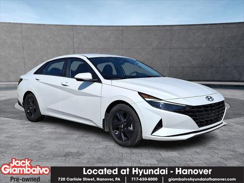2023 Hyundai ELANTRA SEL