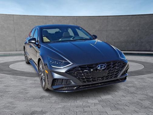 2021 Hyundai SONATA Limited