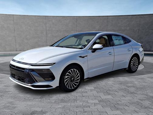 2026 Hyundai SONATA Hybrid Limited