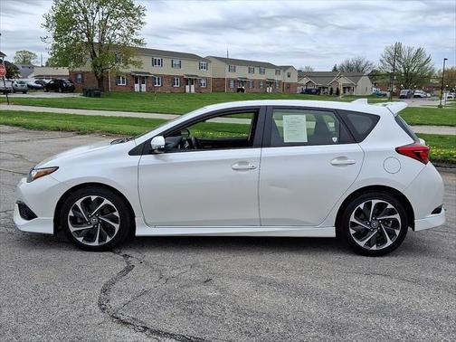 2017 Toyota Corolla iM Base